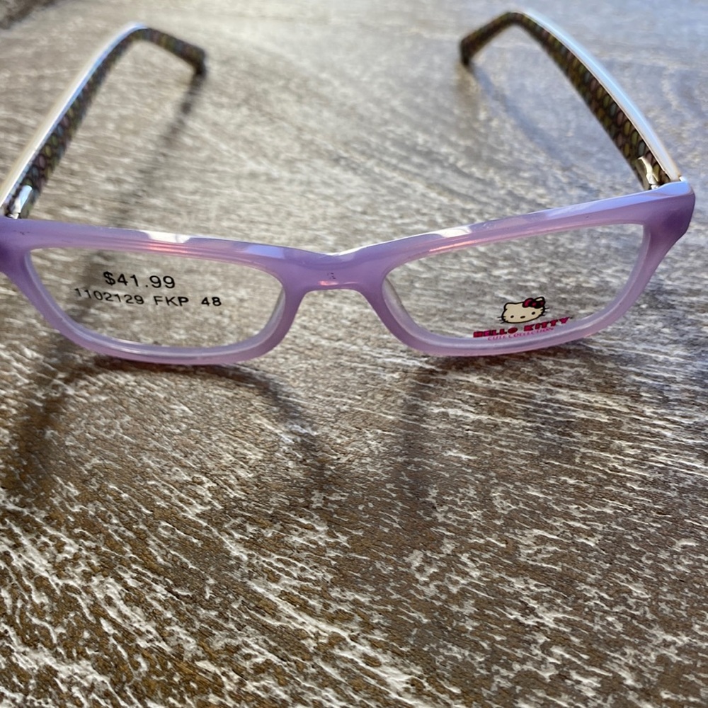 New Hello Kitty eyewear frame